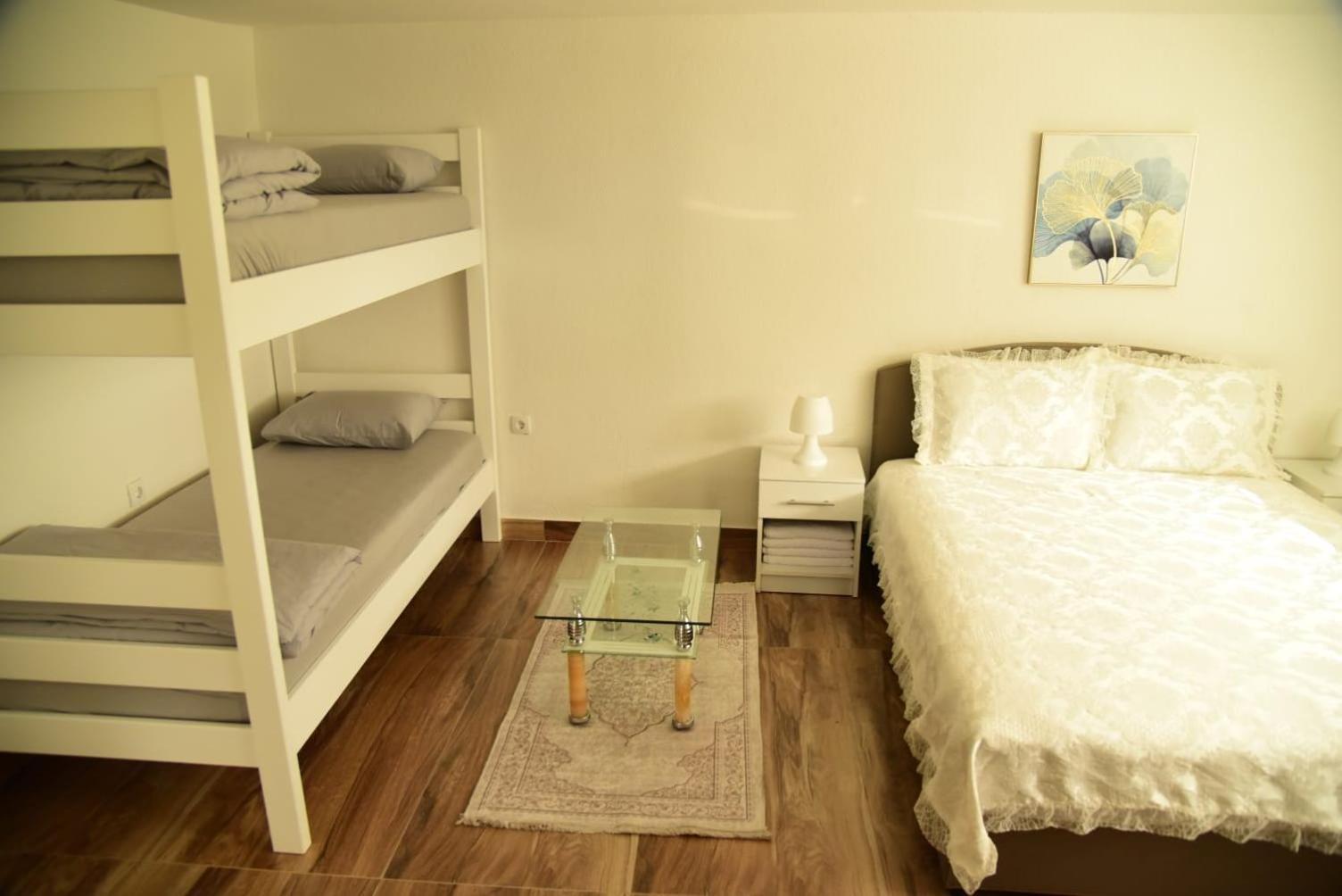 Lmm Apartmani Plav Zewnętrze zdjęcie